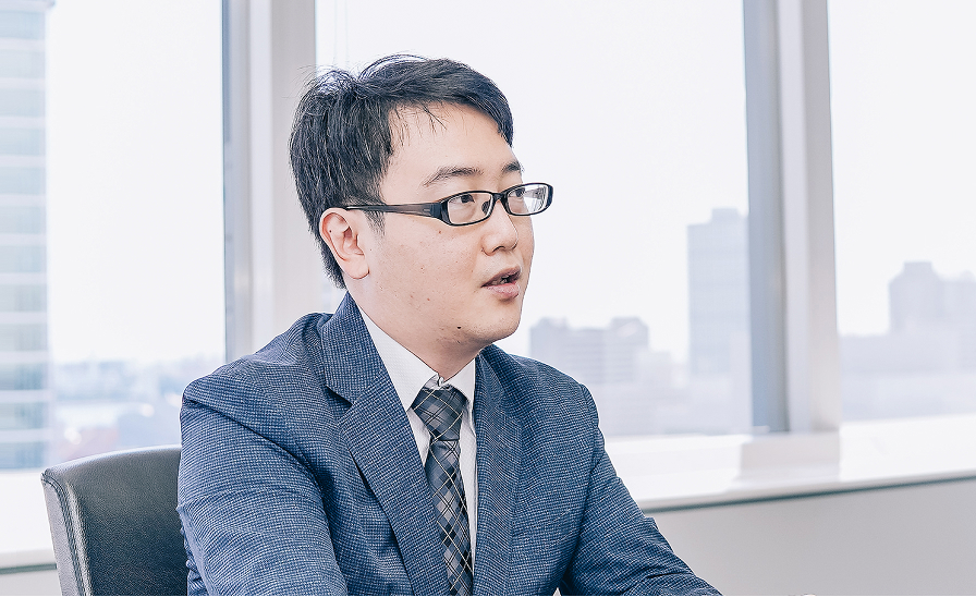 アソシエイトコンサルタント滝さんの写真